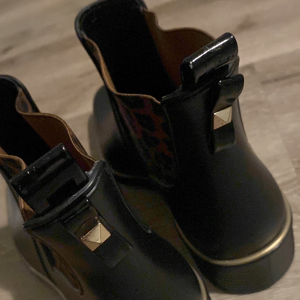 EUC [kate spade] Cheetah Print Black Ankle Bootie Rainboots Women’s Sz 9.0 - Picture 10 of 13